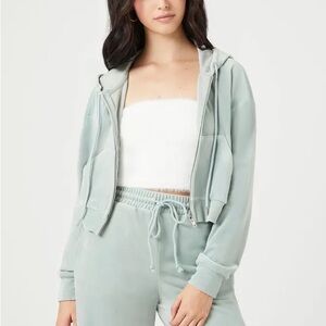 NEW! Forever 21 Sea Foam Green Crop Relaxed Sweatshirt